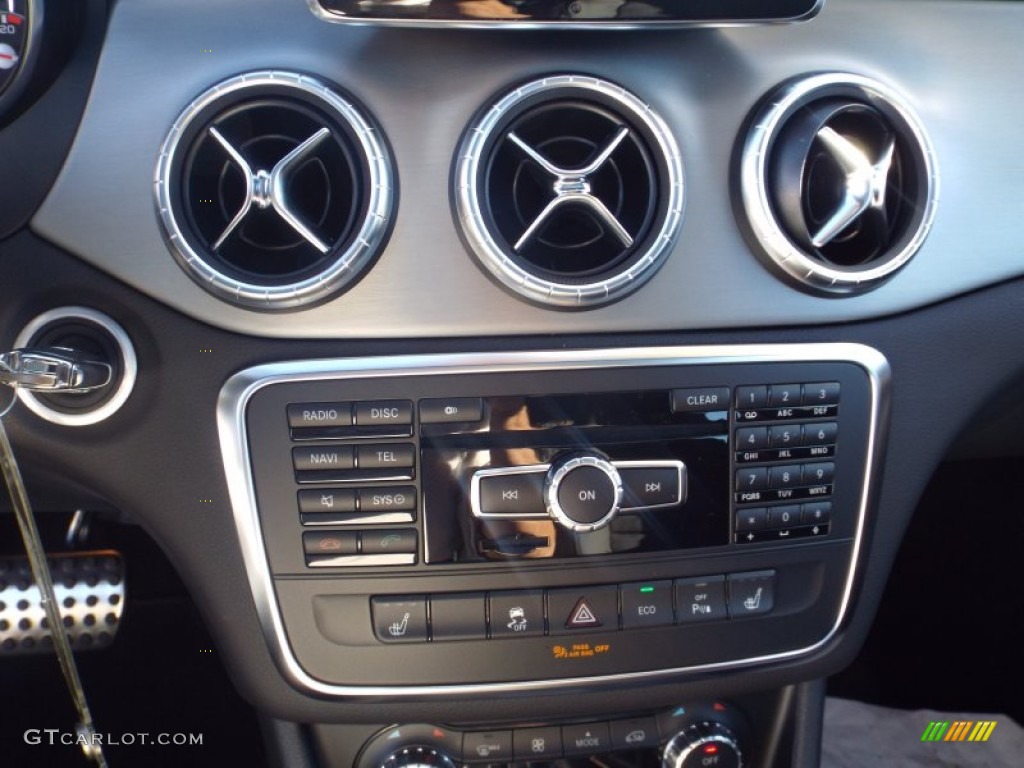 2014 Mercedes-Benz CLA 45 AMG Controls Photo #88502577