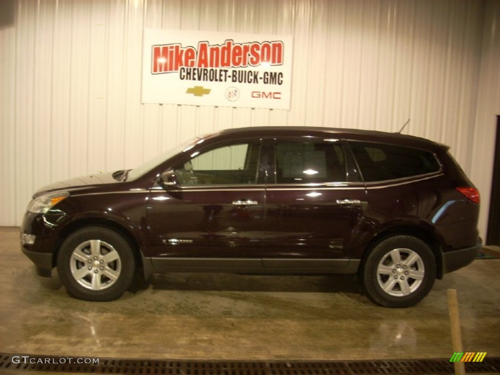 2009 Traverse LT AWD - Dark Cherry Metallic / Cashmere/Dark Gray photo #2