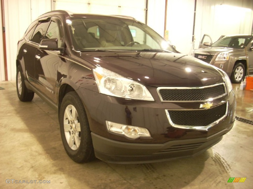 2009 Traverse LT AWD - Dark Cherry Metallic / Cashmere/Dark Gray photo #5