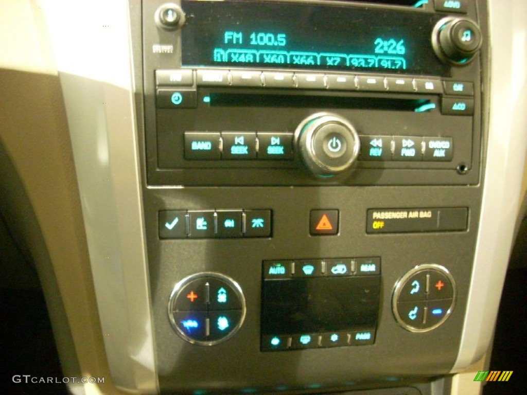 2009 Traverse LT AWD - Dark Cherry Metallic / Cashmere/Dark Gray photo #10