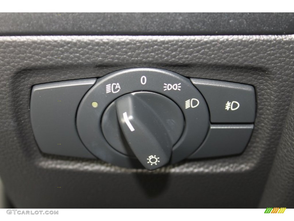 2010 1 Series 128i Coupe - Blue Water Metallic / Beige Boston Leather photo #16