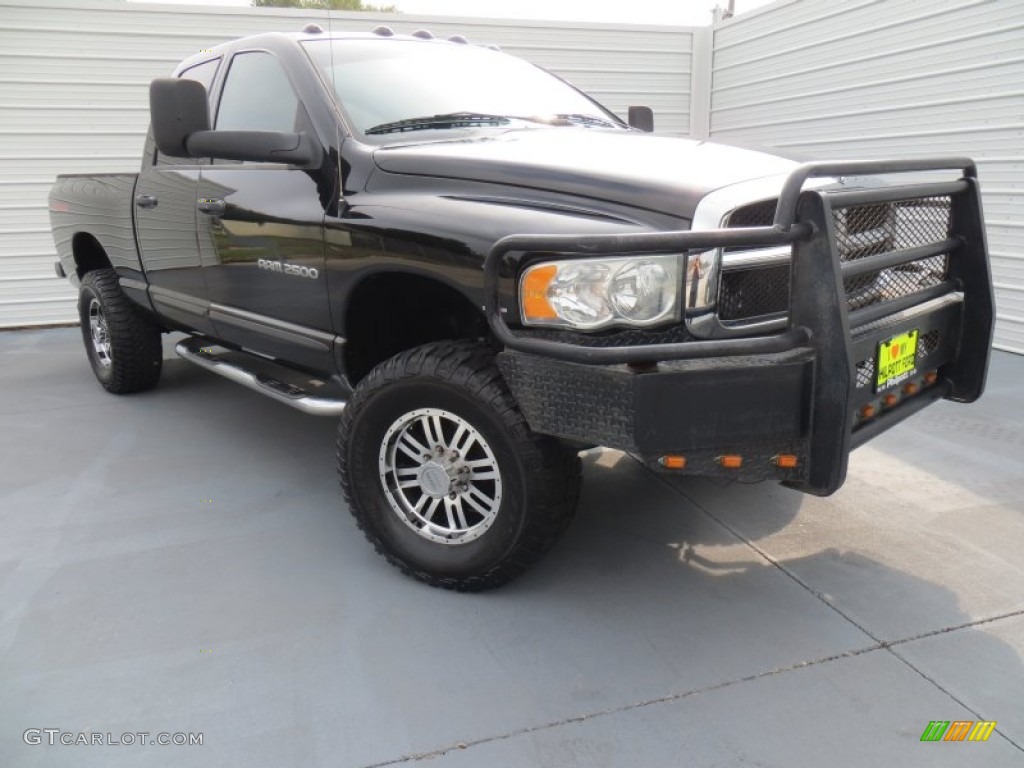 2004 Ram 2500 SLT Quad Cab 4x4 - Black / Dark Slate Gray photo #1