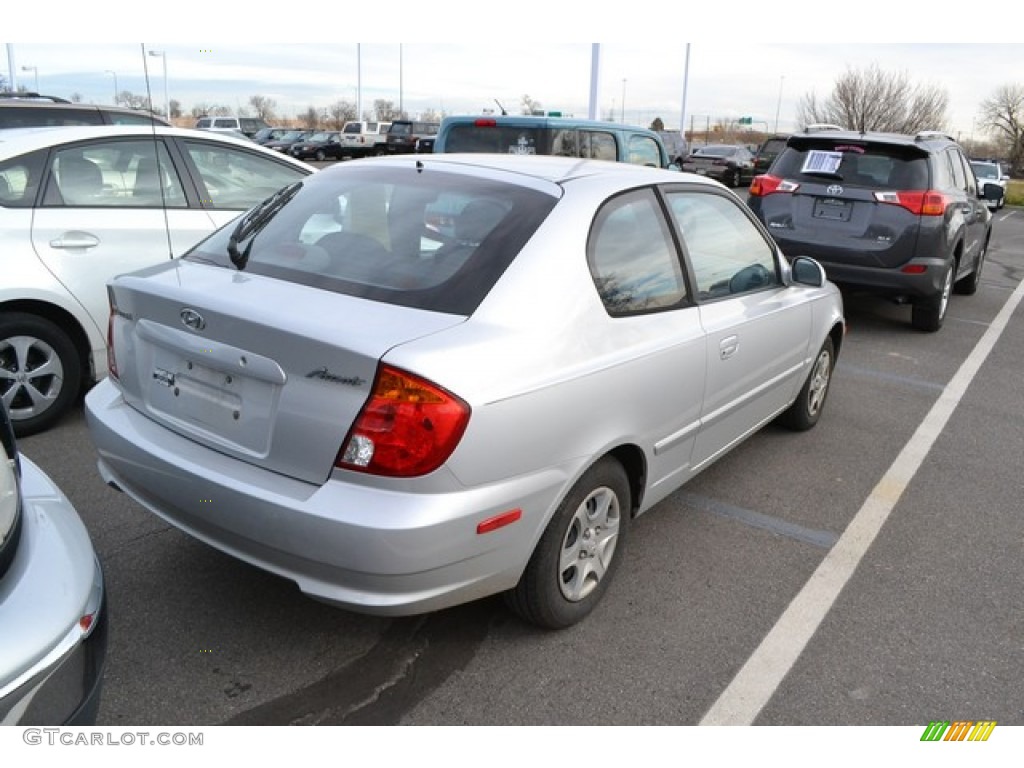 2005 Accent GLS Coupe - Silver Mist / Gray photo #2