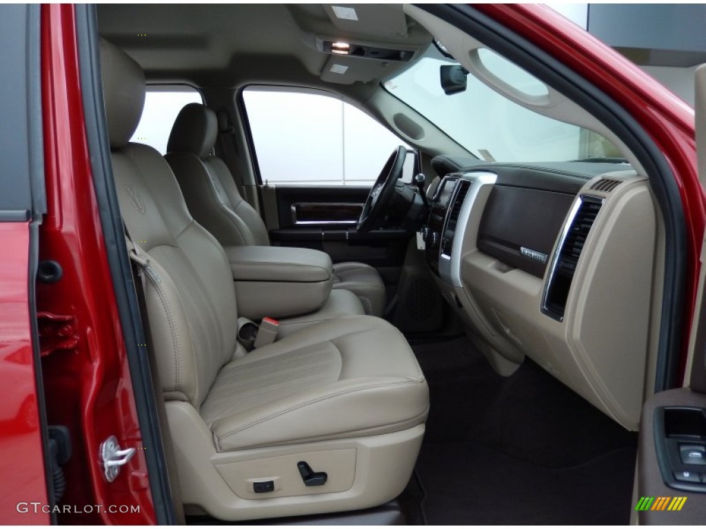 2010 Ram 1500 Laramie Crew Cab - Inferno Red Crystal Pearl / Light Pebble Beige/Bark Brown photo #18