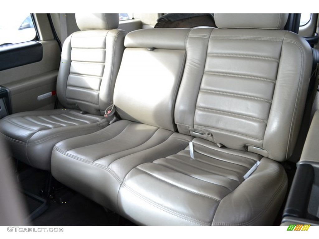 2003 H2 SUV - Red Metallic / Wheat photo #6