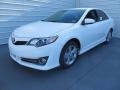 Super White - Camry SE Photo No. 7