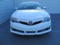 Super White - Camry SE Photo No. 8