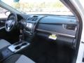Super White - Camry SE Photo No. 18