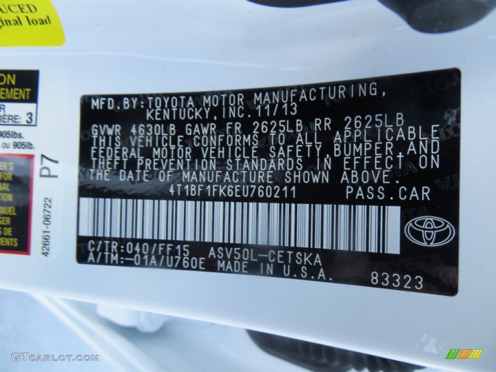 2014 Camry SE - Super White / Black/Ash photo #32
