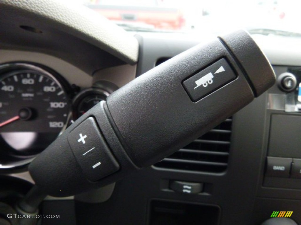 2014 Chevrolet Silverado 3500HD WT Regular Cab 4x4 Plow Truck Transmission Photos