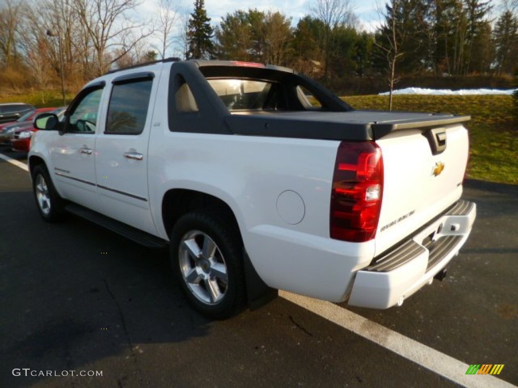 2009 Avalanche LTZ 4x4 - Summit White / Ebony photo #5