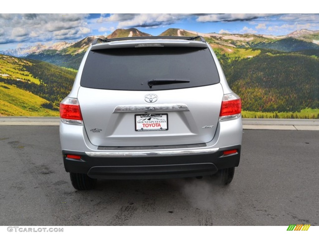 2013 Highlander V6 4WD - Classic Silver Metallic / Ash photo #4