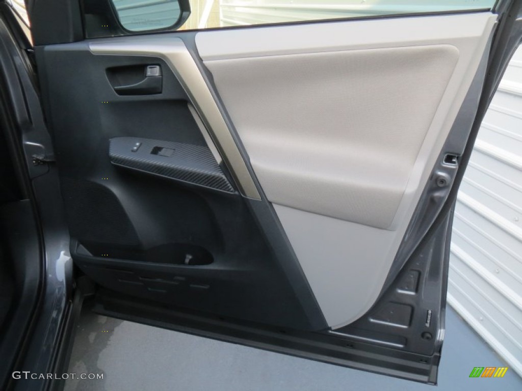 2013 RAV4 LE AWD - Magnetic Gray Metallic / Ash photo #16