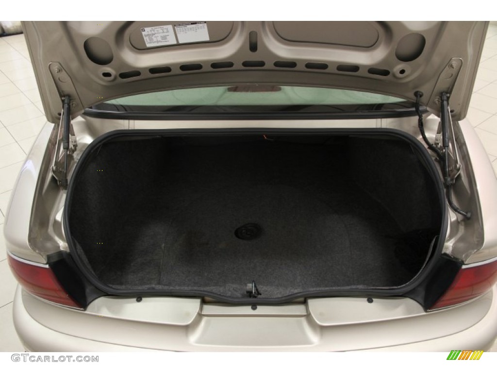 2002 Century Custom - Light Sandrift Metallic / Taupe photo #13