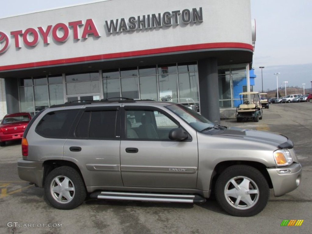 2002 Envoy SLE 4x4 - Sandalwood Metallic / Dark Pewter photo #2