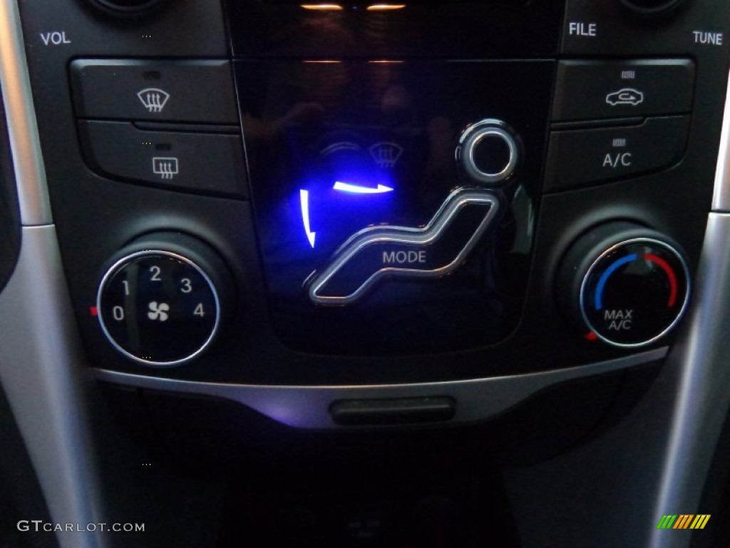 2011 Sonata SE - Midnight Black / Gray photo #29