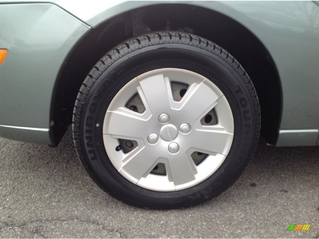 2006 Focus ZX4 SE Sedan - Light Tundra Metallic / Dark Pebble/Light Pebble photo #9