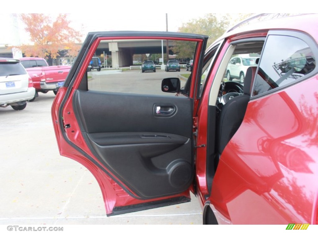 2008 Rogue SL - Venom Red Pearl / Black/Red photo #11