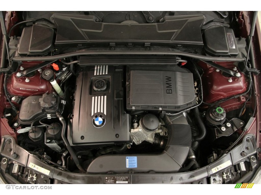 2009 BMW 3 Series 335xi Sedan Engine Photos