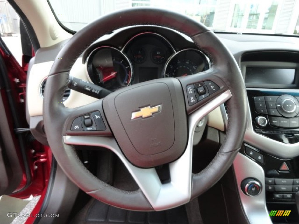 2011 Chevrolet Cruze LTZ Cocoa/Light Neutral Leather Steering Wheel Photo #88527108