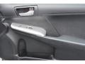Classic Silver Metallic - Camry SE Photo No. 15