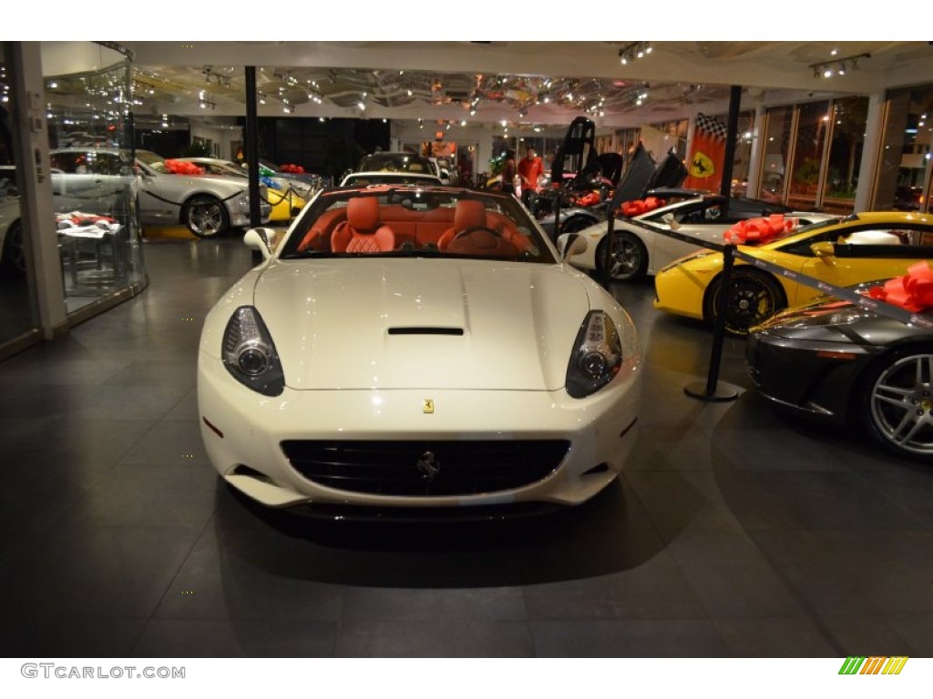 Bianco Avus (White) 2011 Ferrari California Standard California Model Exterior Photo #88530051
