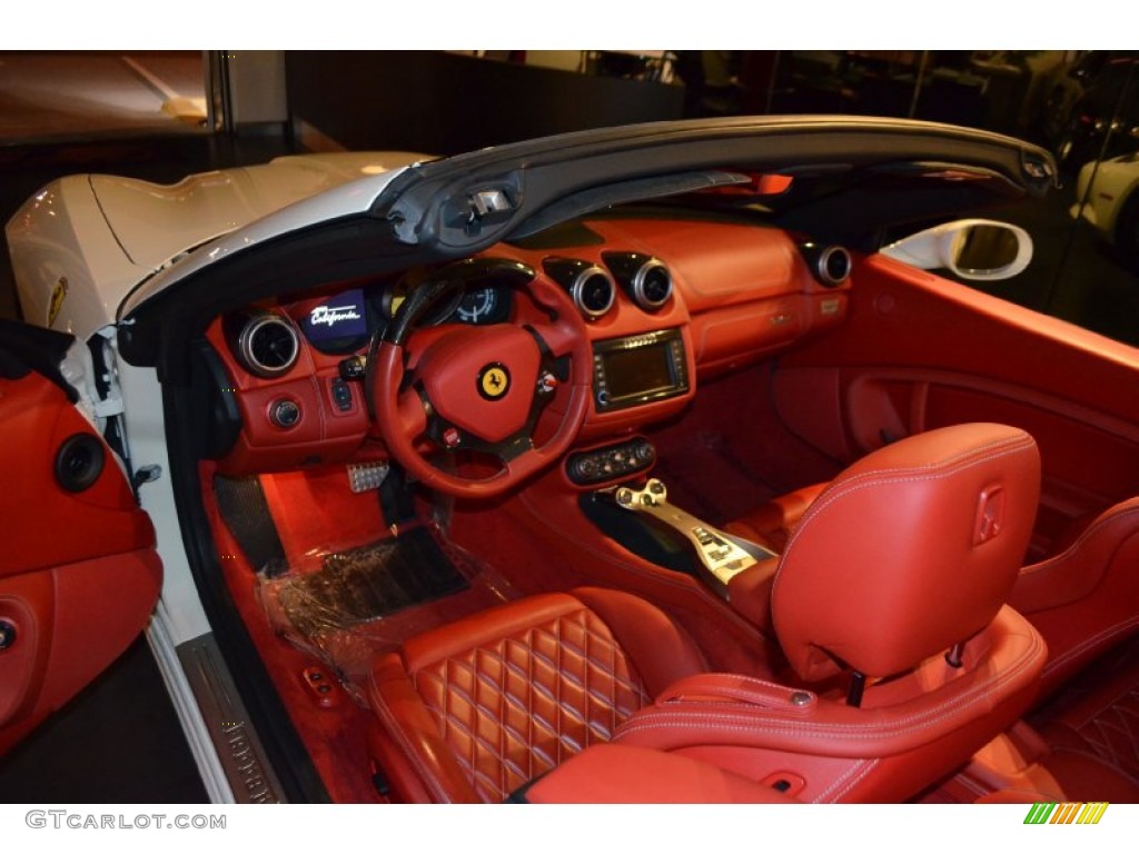 2011 Ferrari California Standard California Model Interior Color Photos