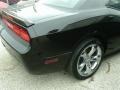 Pitch Black - Challenger SXT Photo No. 6