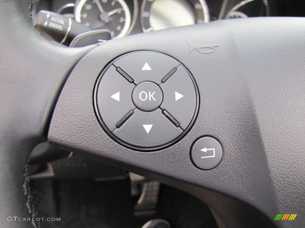 2011 Mercedes-Benz E 350 Cabriolet Controls Photo #88534574