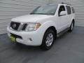 2008 Avalanche White Nissan Pathfinder SE  photo #7