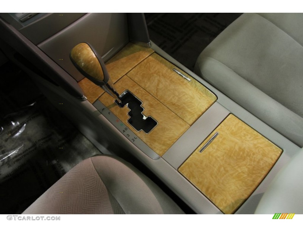 2007 Camry XLE - Black / Bisque photo #9