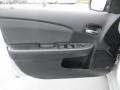 Bright Silver Metallic - 200 LX Sedan Photo No. 35