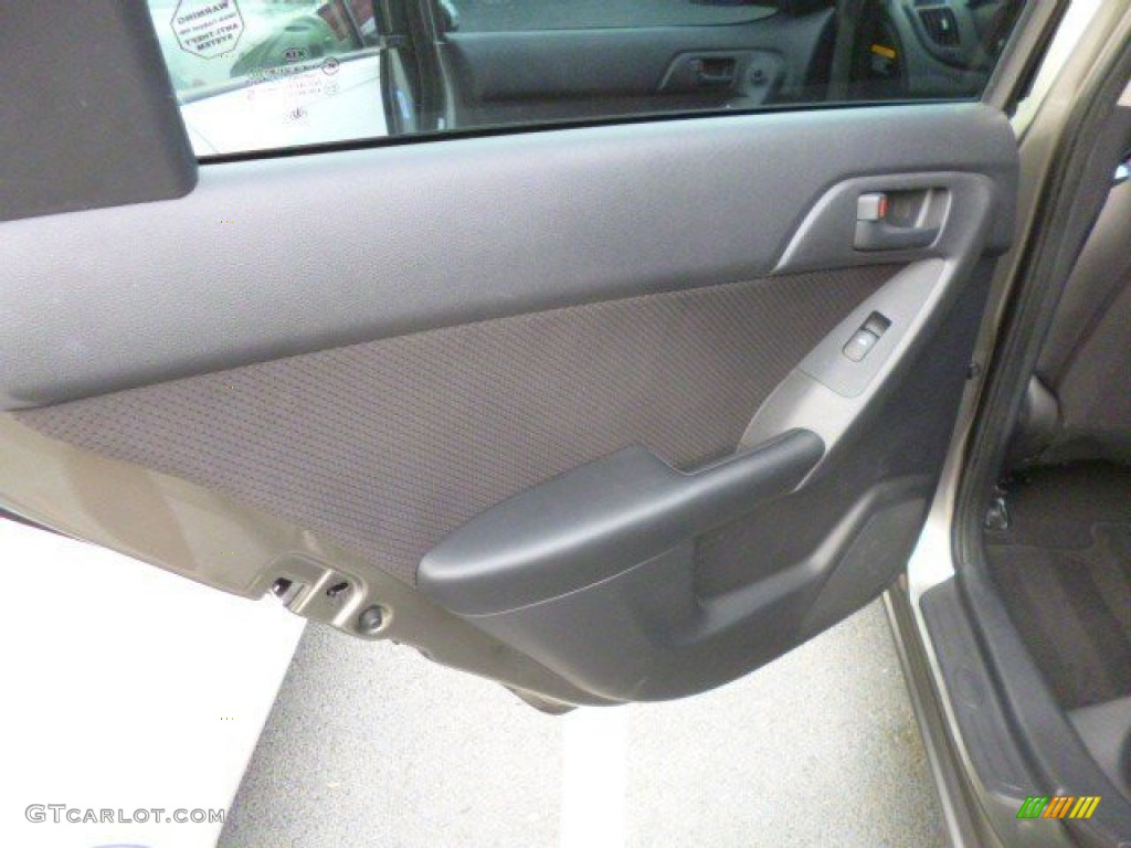 2011 Forte EX 5 Door - Titanium Silver / Black photo #10