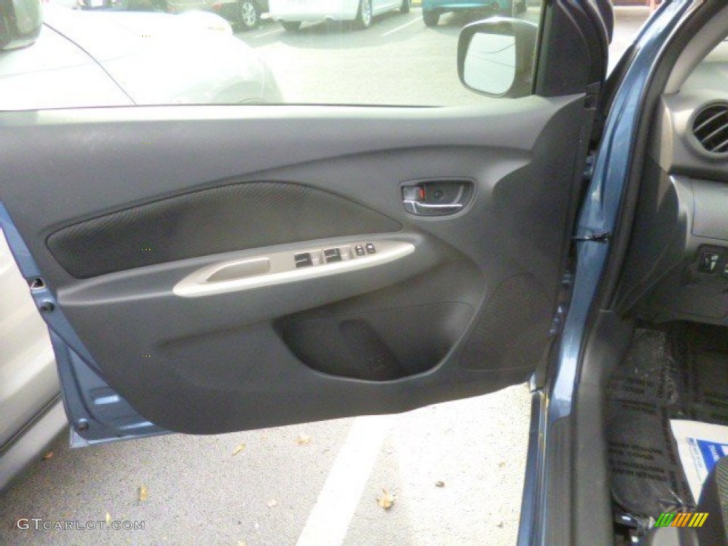 2009 Yaris Sedan - Pacific Blue Metallic / Dark Charcoal photo #9