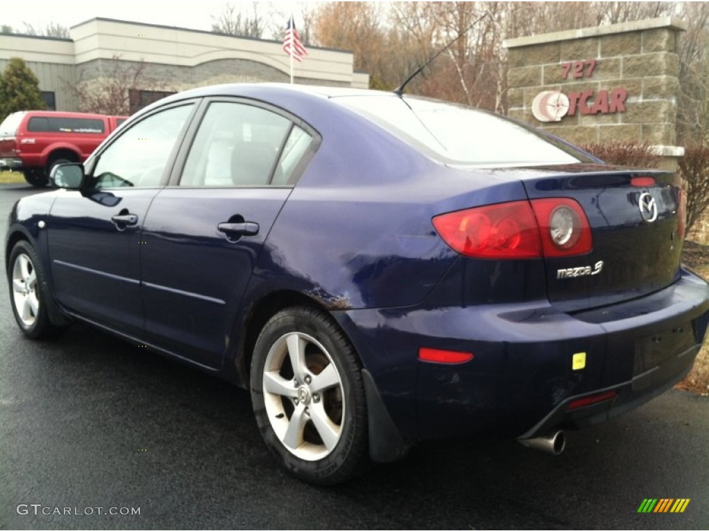 2005 MAZDA3 i Sedan - Strato Blue Mica / Black photo #8