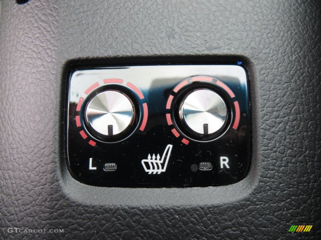 2014 Toyota Avalon XLE Controls Photo #88551620