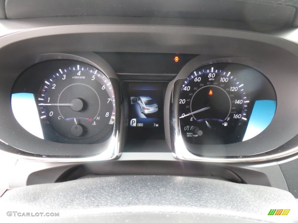 2014 Toyota Avalon XLE Gauges Photo #88551674