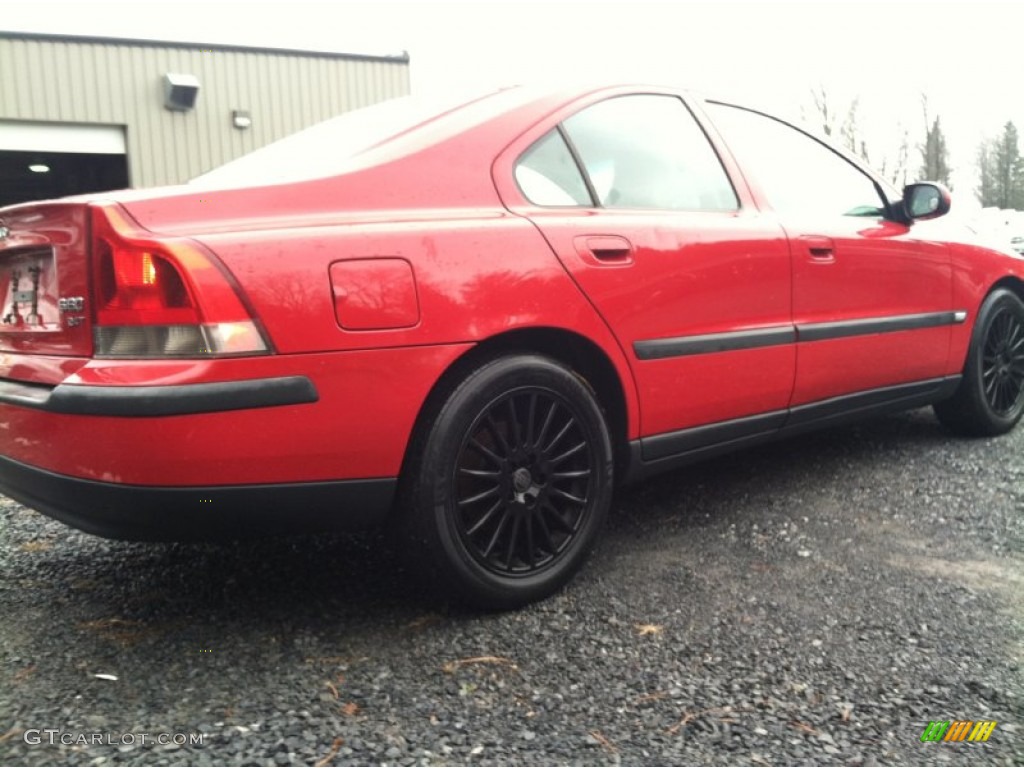 2001 S60 2.4T - Classic Red / Taupe/Light Taupe photo #4