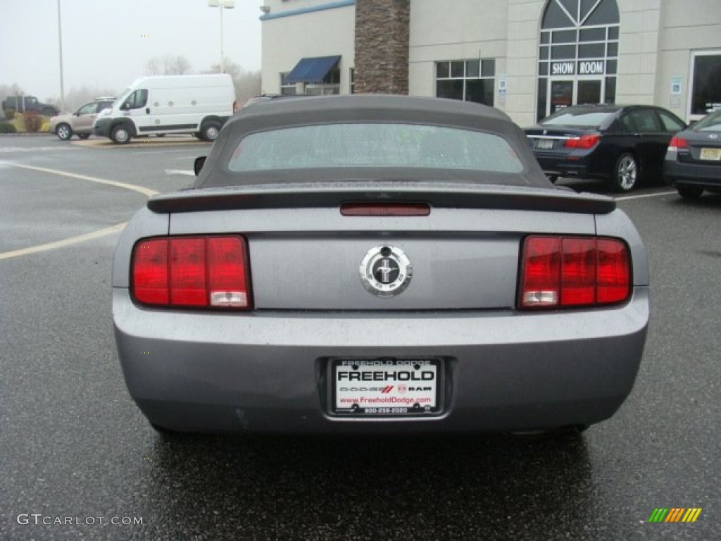 2007 Mustang V6 Premium Convertible - Tungsten Grey Metallic / Dark Charcoal photo #8