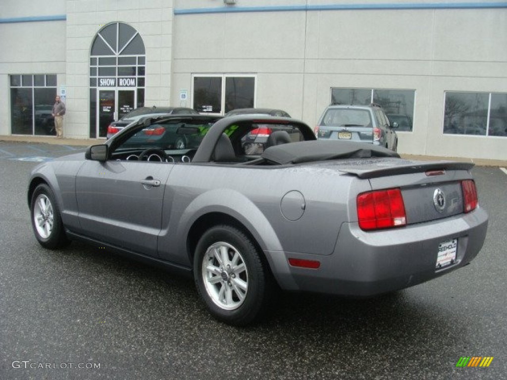 2007 Mustang V6 Premium Convertible - Tungsten Grey Metallic / Dark Charcoal photo #9