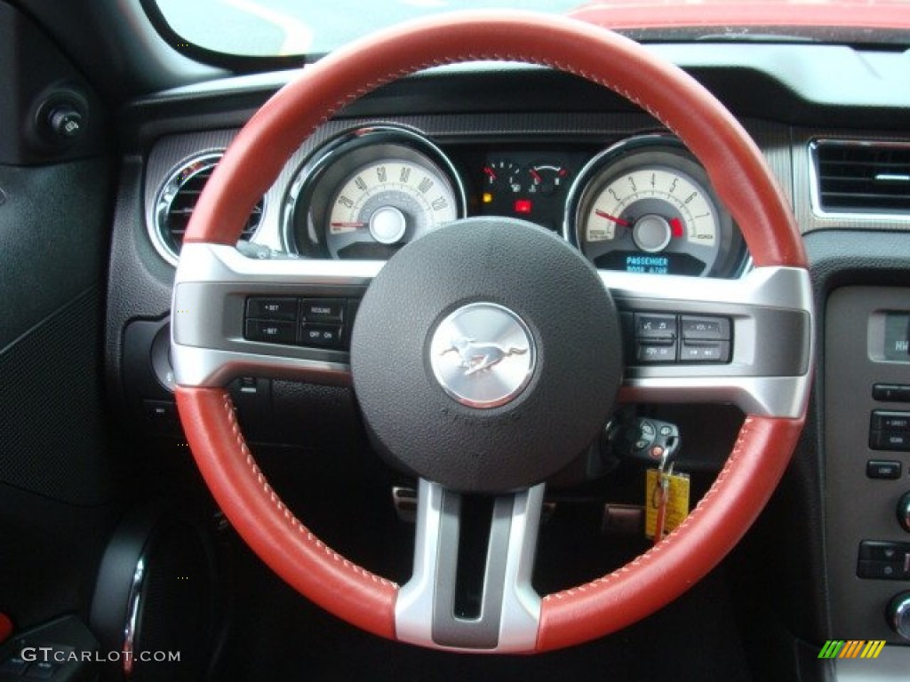 2010 Ford Mustang GT Premium Coupe Steering Wheel Photos