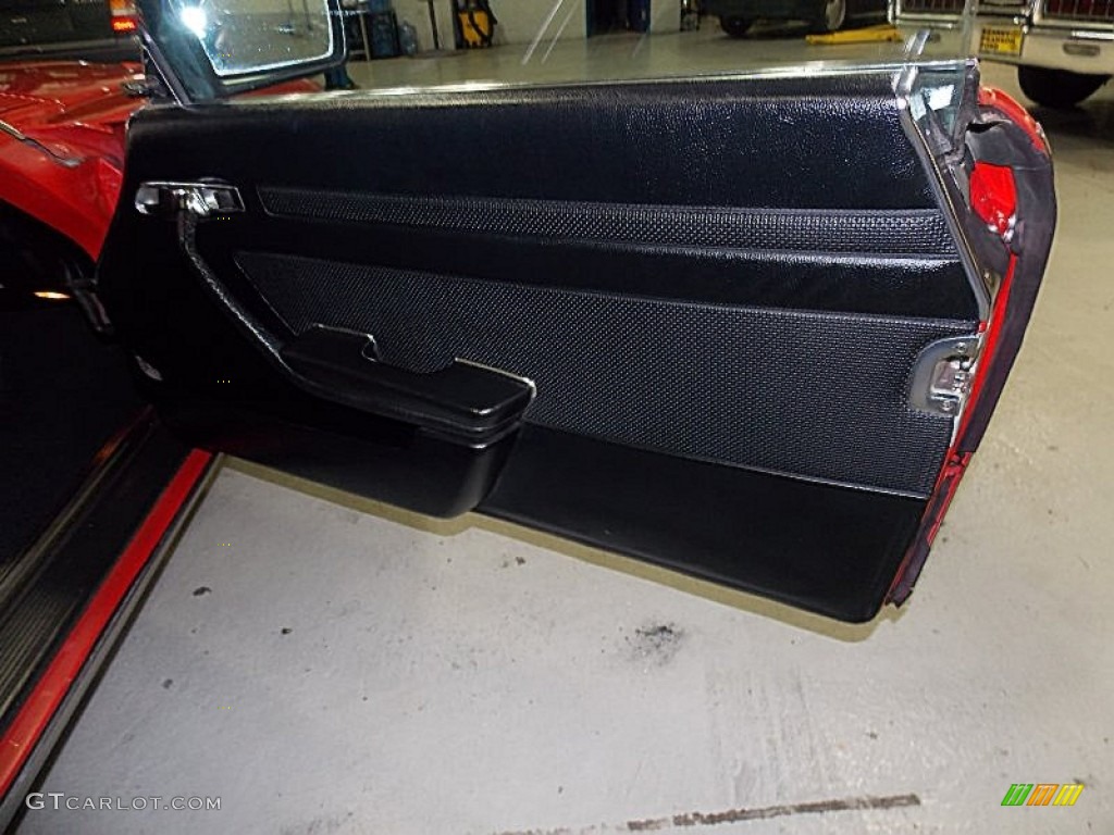 1977 SL Class 450 SL roadster - Signal Red / Black photo #13