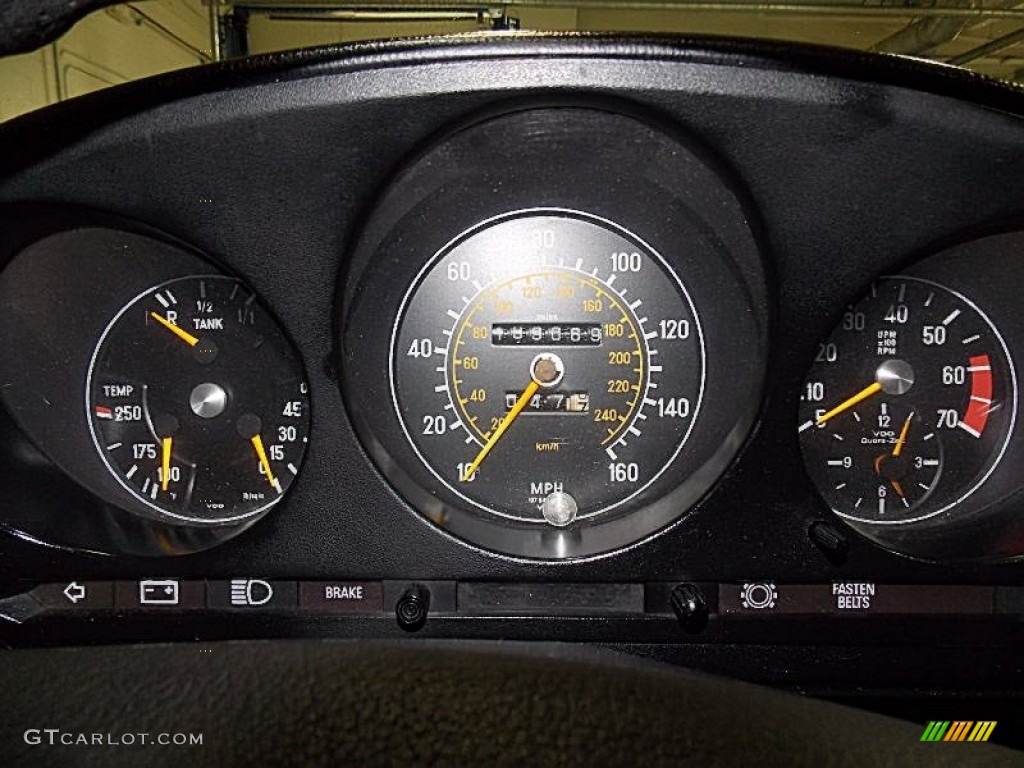 1977 Mercedes-Benz SL Class 450 SL roadster Gauges Photo #88557284