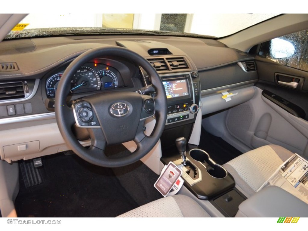 2014 Camry LE - Magnetic Gray Metallic / Ash photo #6