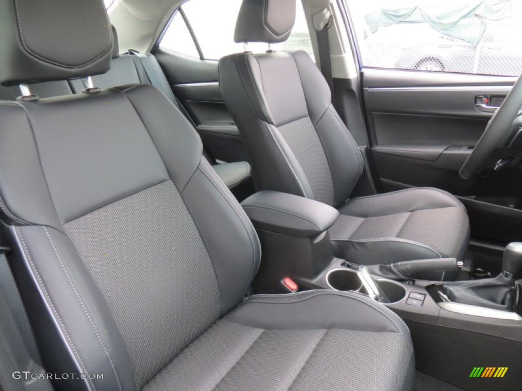 2014 Toyota Corolla S Front Seat Photo #88561502