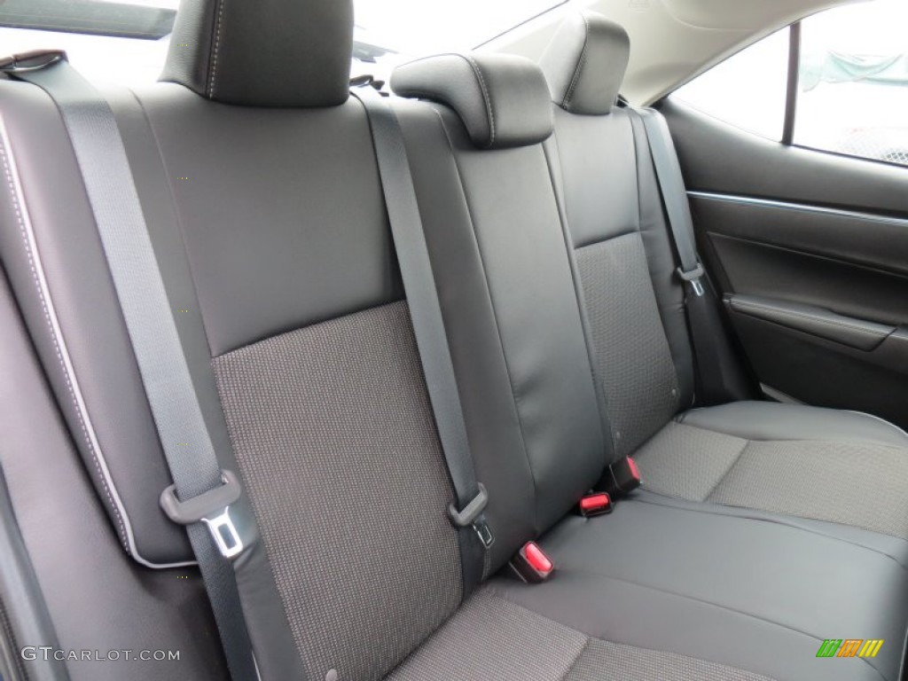 2014 Toyota Corolla S Rear Seat Photo #88561547