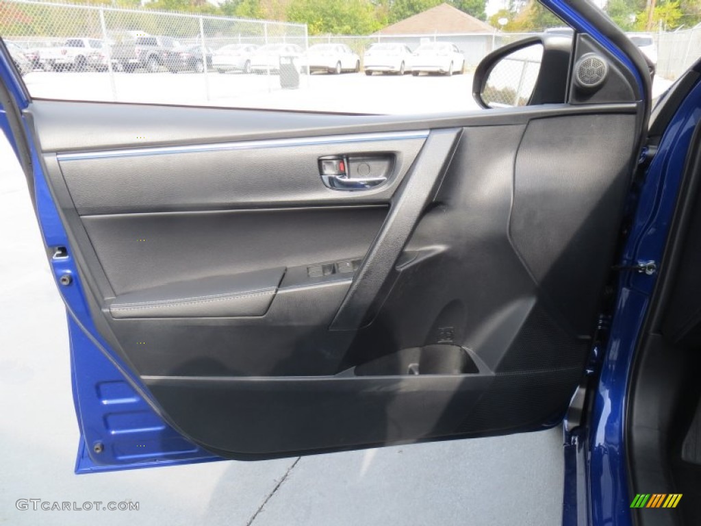 2014 Toyota Corolla S Black Door Panel Photo #88561595