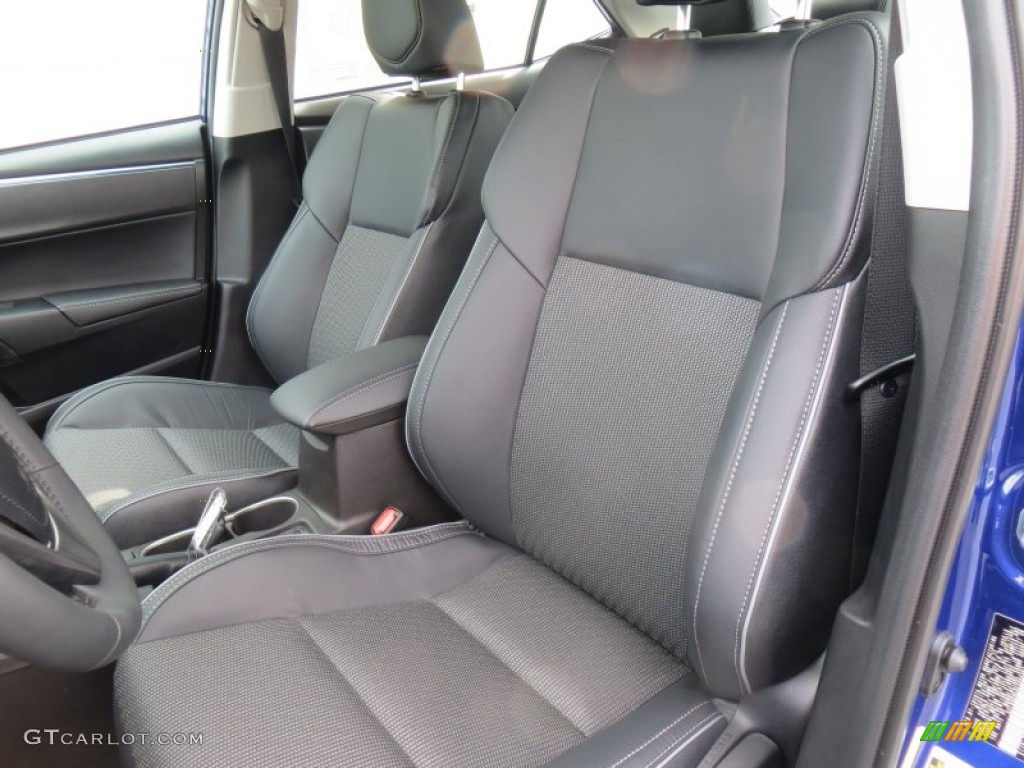 2014 Toyota Corolla S Front Seat Photo #88561658