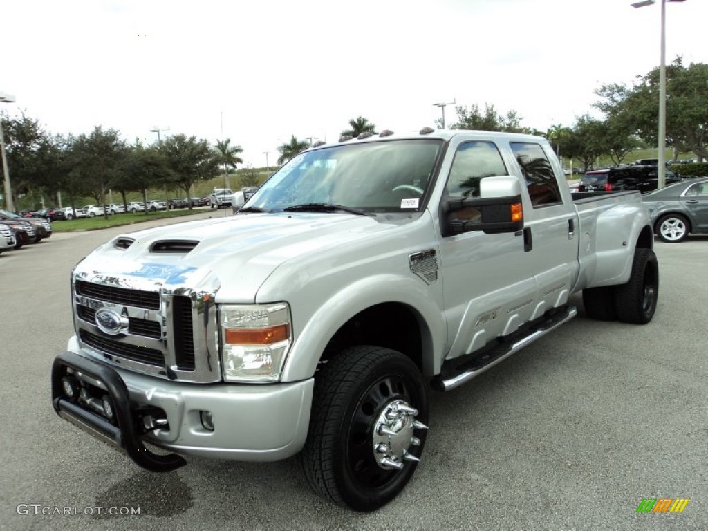 2008 F350 Super Duty FX4 Crew Cab 4x4 Dually - Silver Metallic / Black photo #21