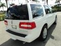 White Platinum Metallic Tri-Coat - Navigator  Photo No. 6